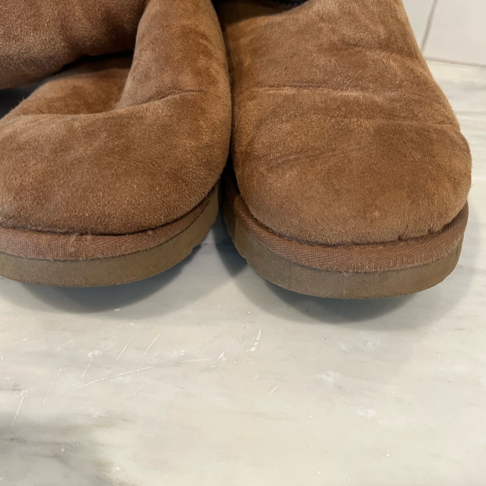 Ugg Bailey Button Boots Ladies size 10 - Picture 4 of 13